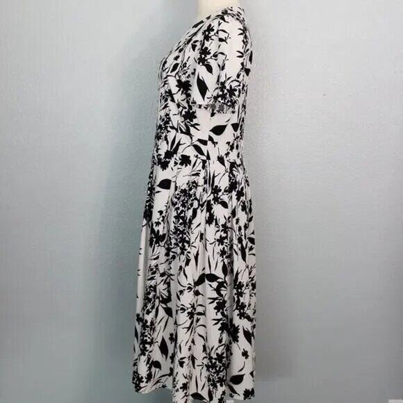 Super Cute Black and White Midi Dress Size M - Picture 6 of 11